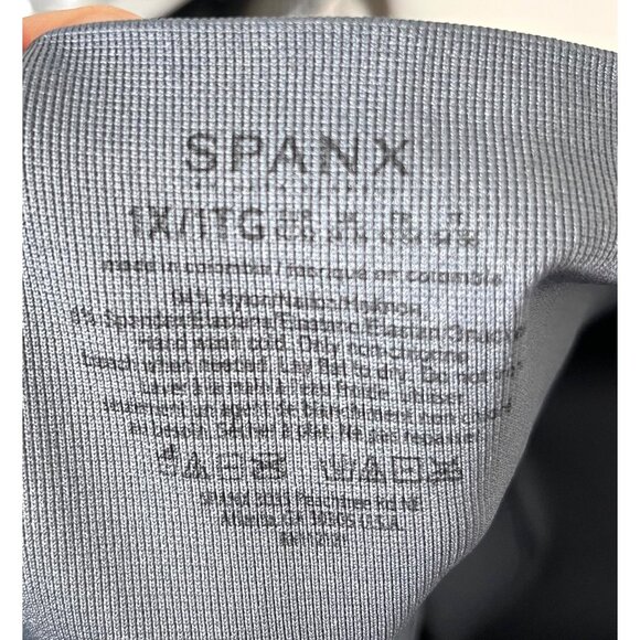 Spanx Blue Tie Dye Look at me now High Wiasted Seamless cropped Legging sz 1X - Picture 4 of 8